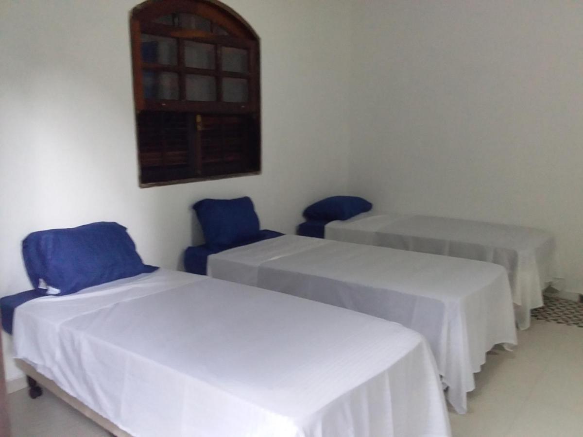 Suites Proximo Ao Rio Jaguareguava Em Bertioga Exteriör bild